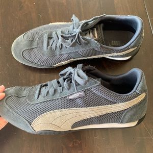 Puma Men’s Navy Sneakers